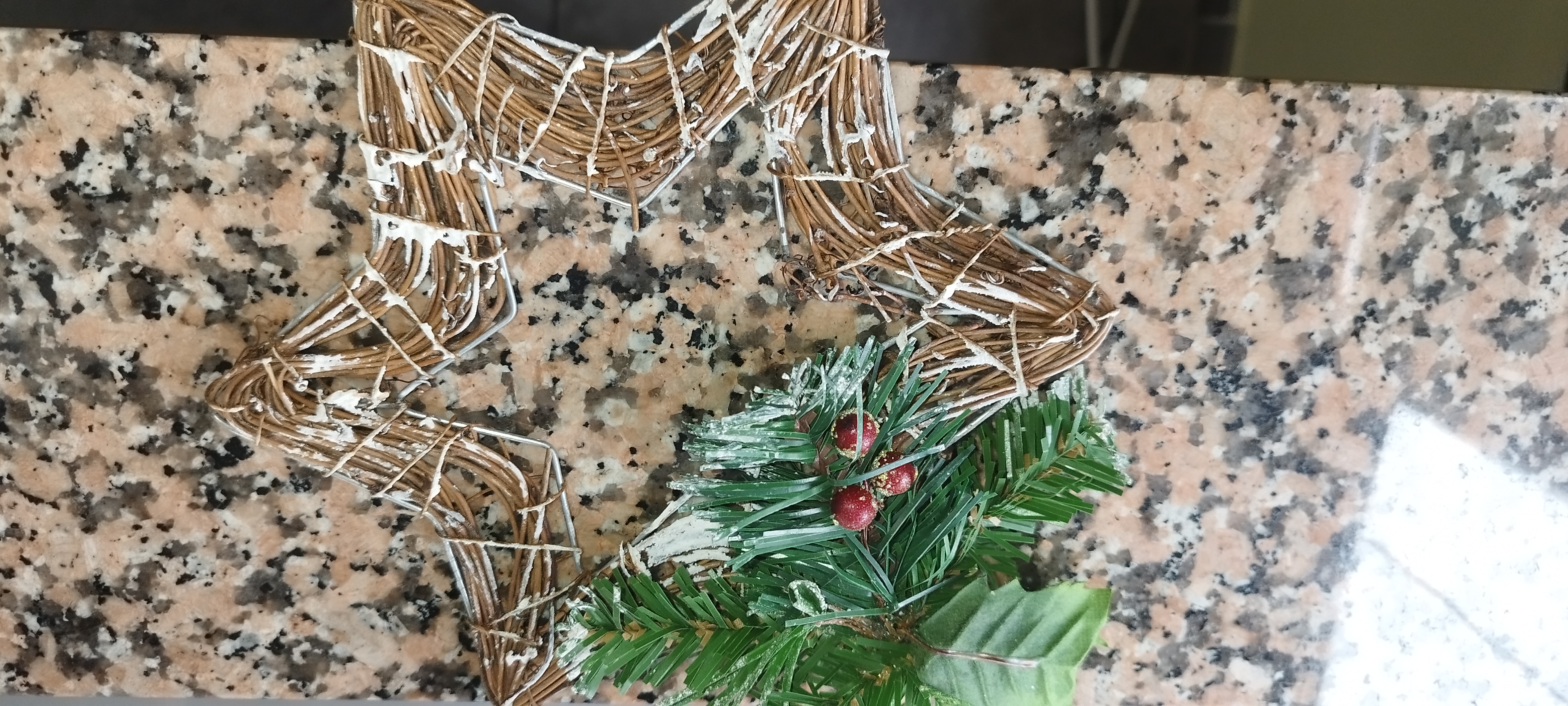 Étoile en bois