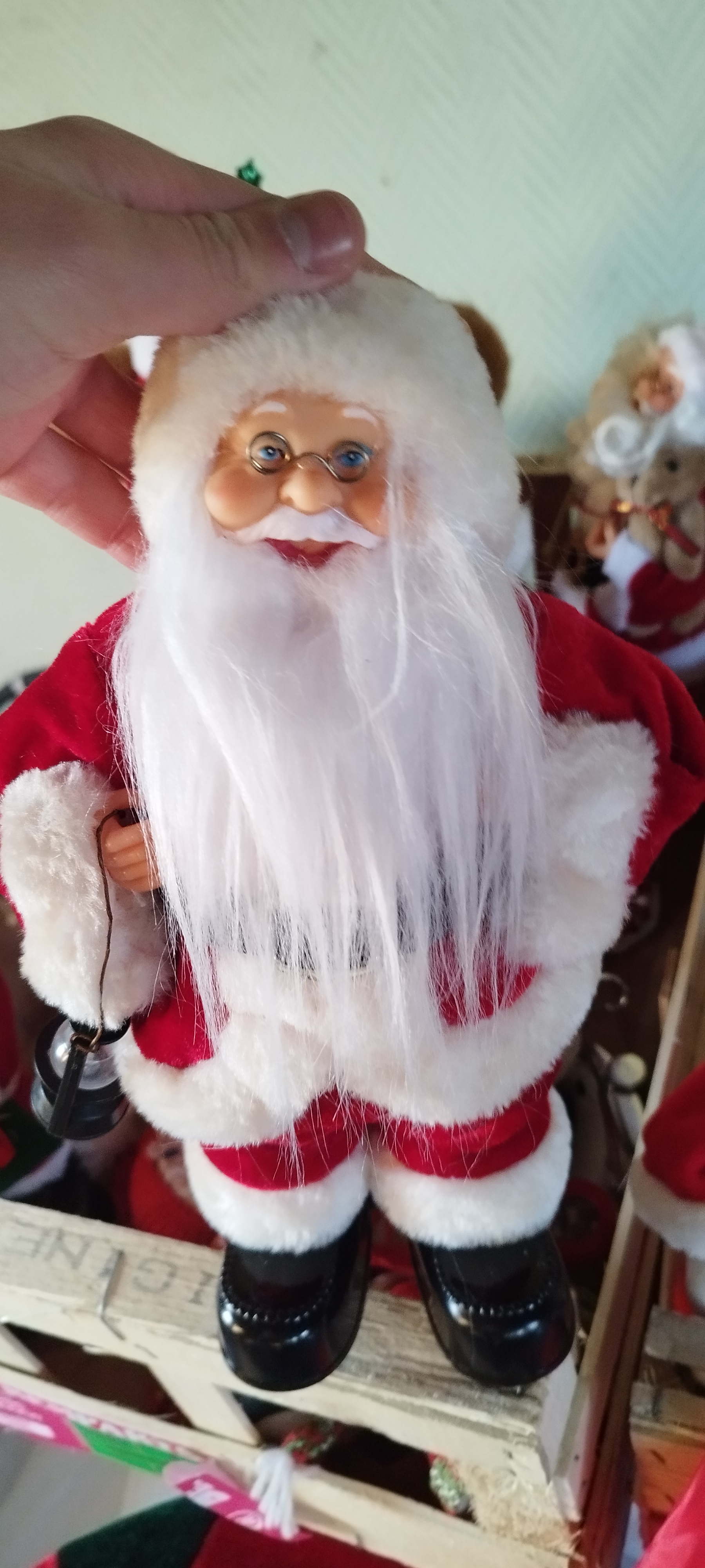 Père Noël dansant et musical